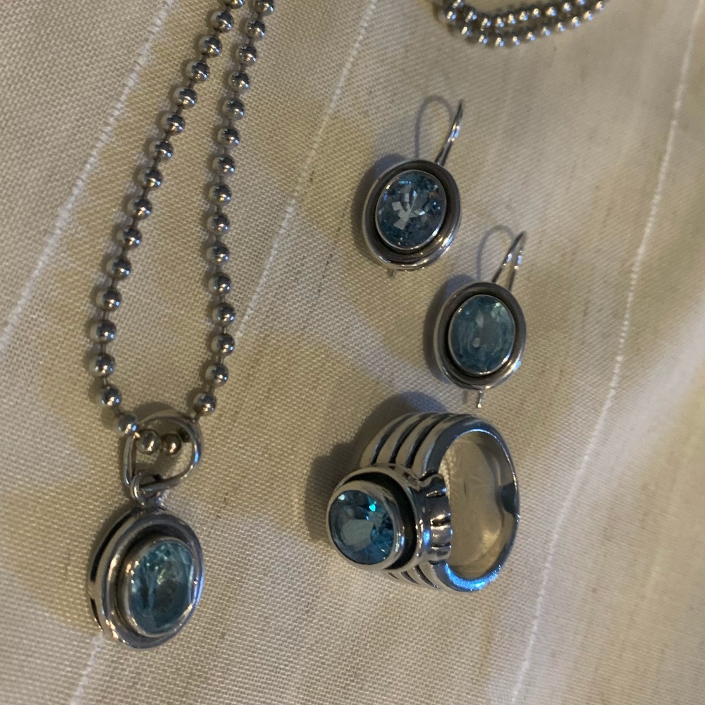Silpada blue topaz set!